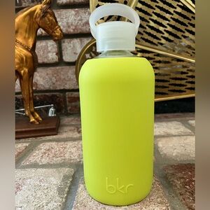 BKR 16 oz glass water bottle with silicone sleeve